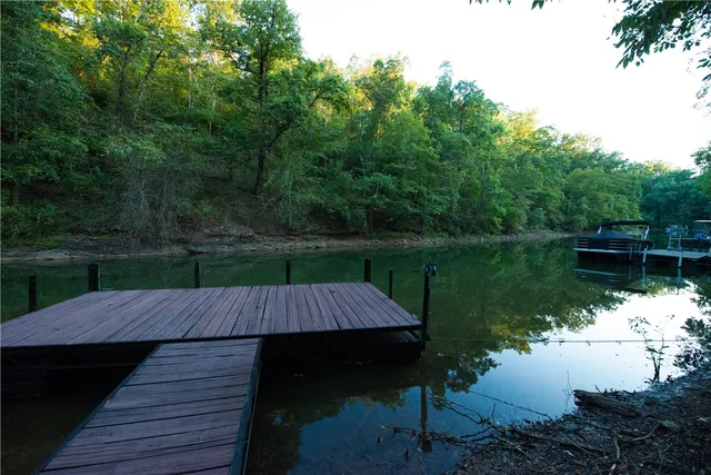 $1,175,000 | 120 Edgewater Drive, Fair Play, SC 29643