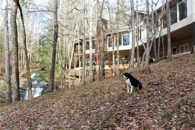 $1,175,000 | 120 Edgewater Drive, Fair Play, SC 29643