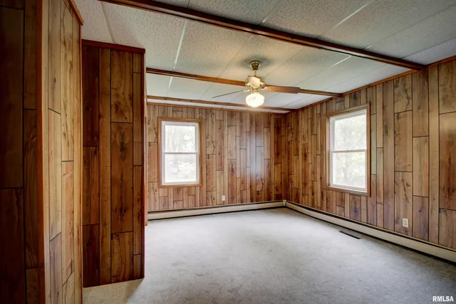 $86,500 | 529 North Monroe Street, Pittsfield, IL 62363