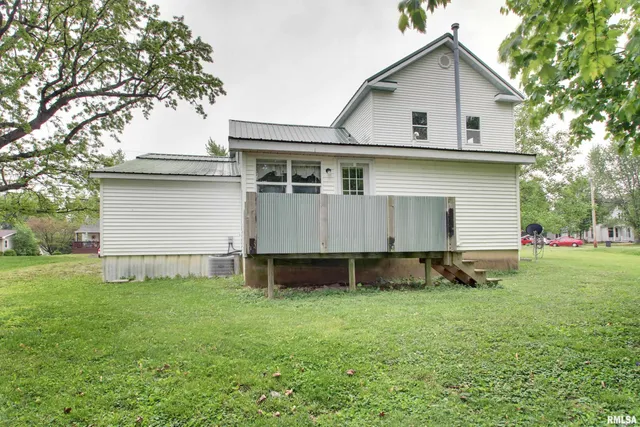 $86,500 | 529 North Monroe Street, Pittsfield, IL 62363