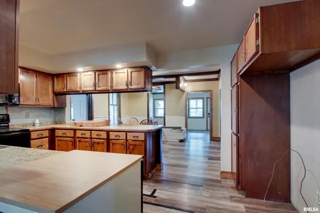 $86,500 | 529 North Monroe Street, Pittsfield, IL 62363