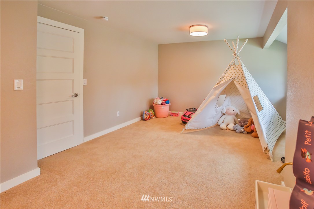 220 175th Place Southwest Bothell, WA 98012 - Photo 22 of 24