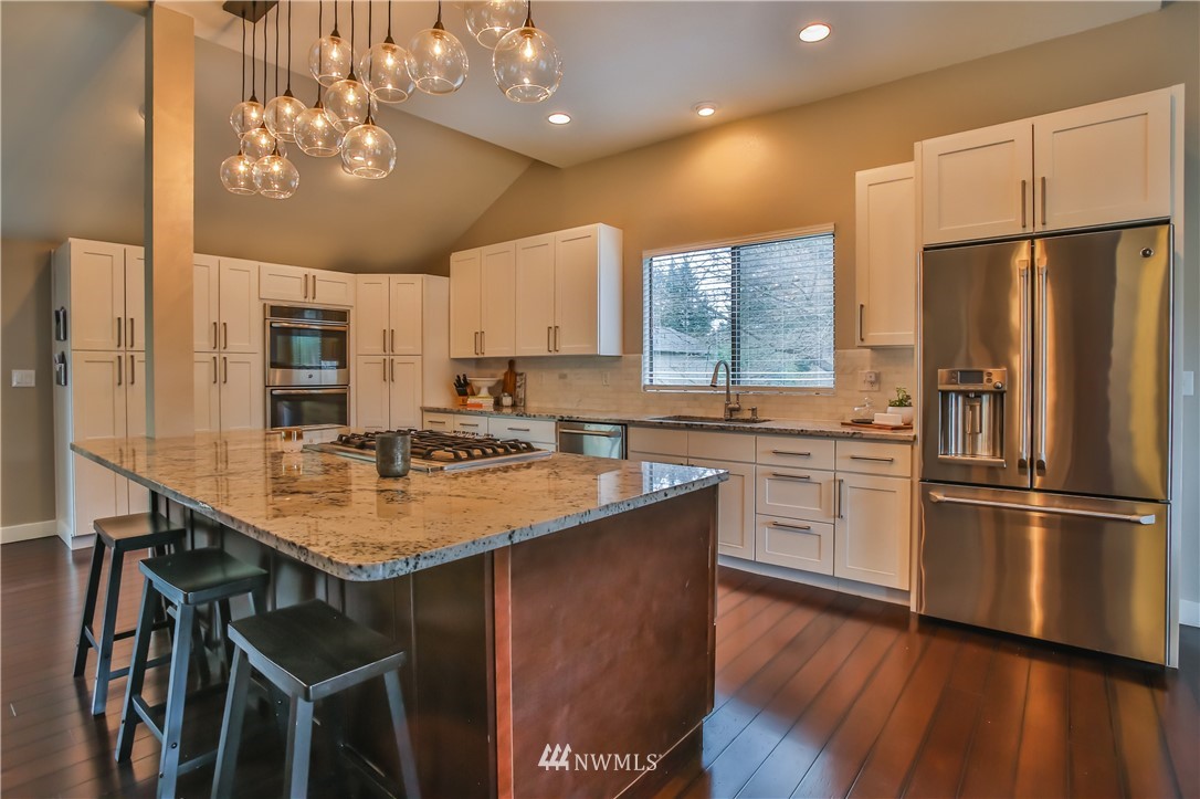 220 175th Place Southwest Bothell, WA 98012 - Photo 10 of 24