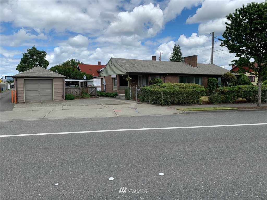 820 North 3rd Street Renton, WA 98057 - Photo 2 of 29 Gallery Image 2