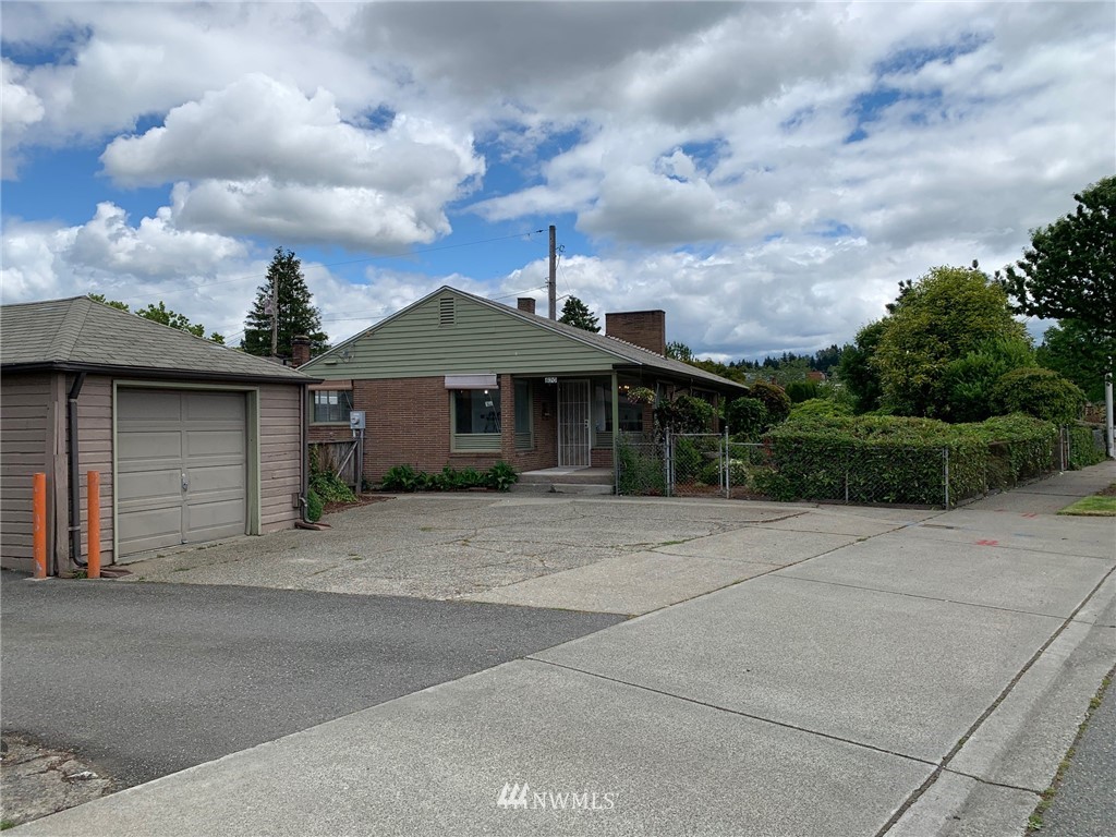 820 North 3rd Street Renton, WA 98057 - Photo 3 of 29 Gallery Image 3