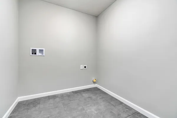 $610,000 | 5 Blaine Road, Unit 100, Saco, ME 04072