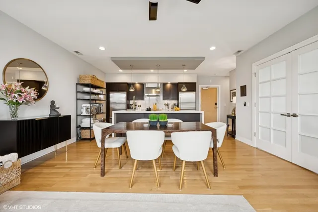 $679,000 | 1317 North Larrabee Street, Unit 304, Chicago, IL 60610