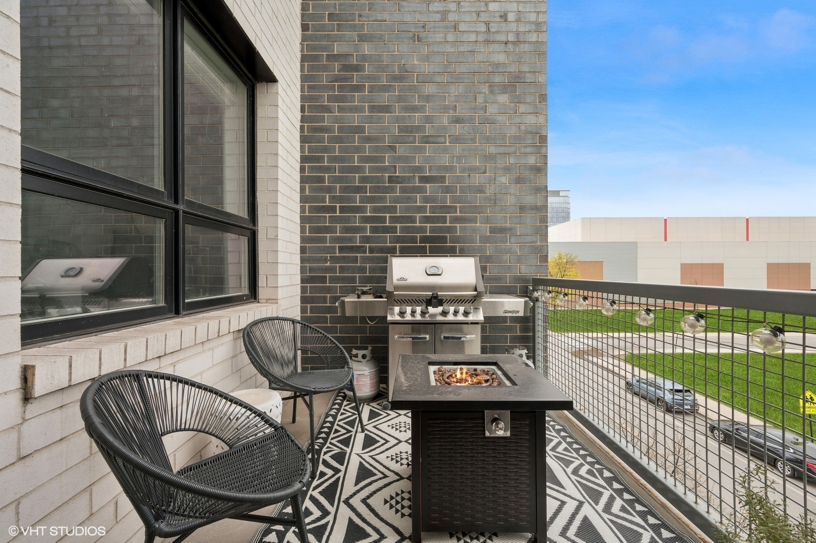 1317 North Larrabee Street, Unit 304 Chicago, IL 60610 - Photo 24 of 36