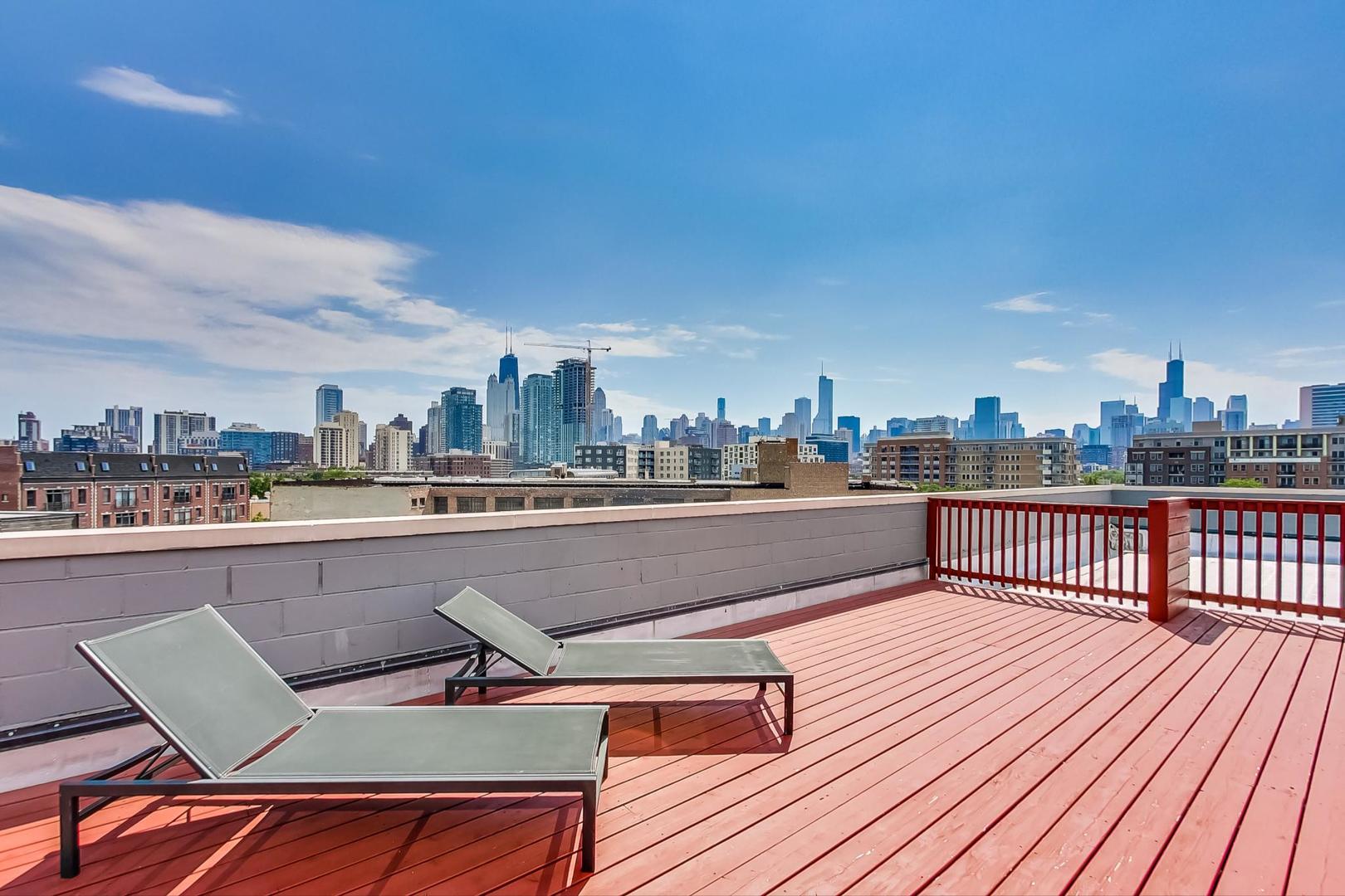 1317 North Larrabee Street, Unit 304 Chicago, IL 60610 - Photo 27 of 36