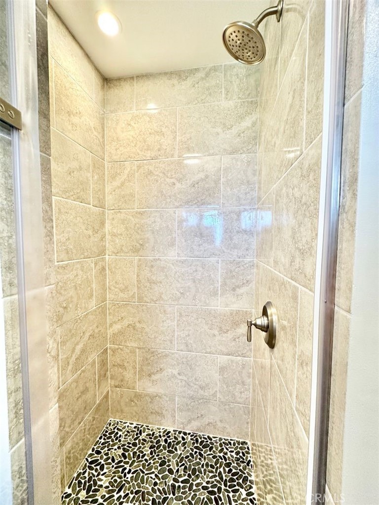 2160 Puerto Del Mundo Fallbrook, CA 92028 - Photo 47 of 63
