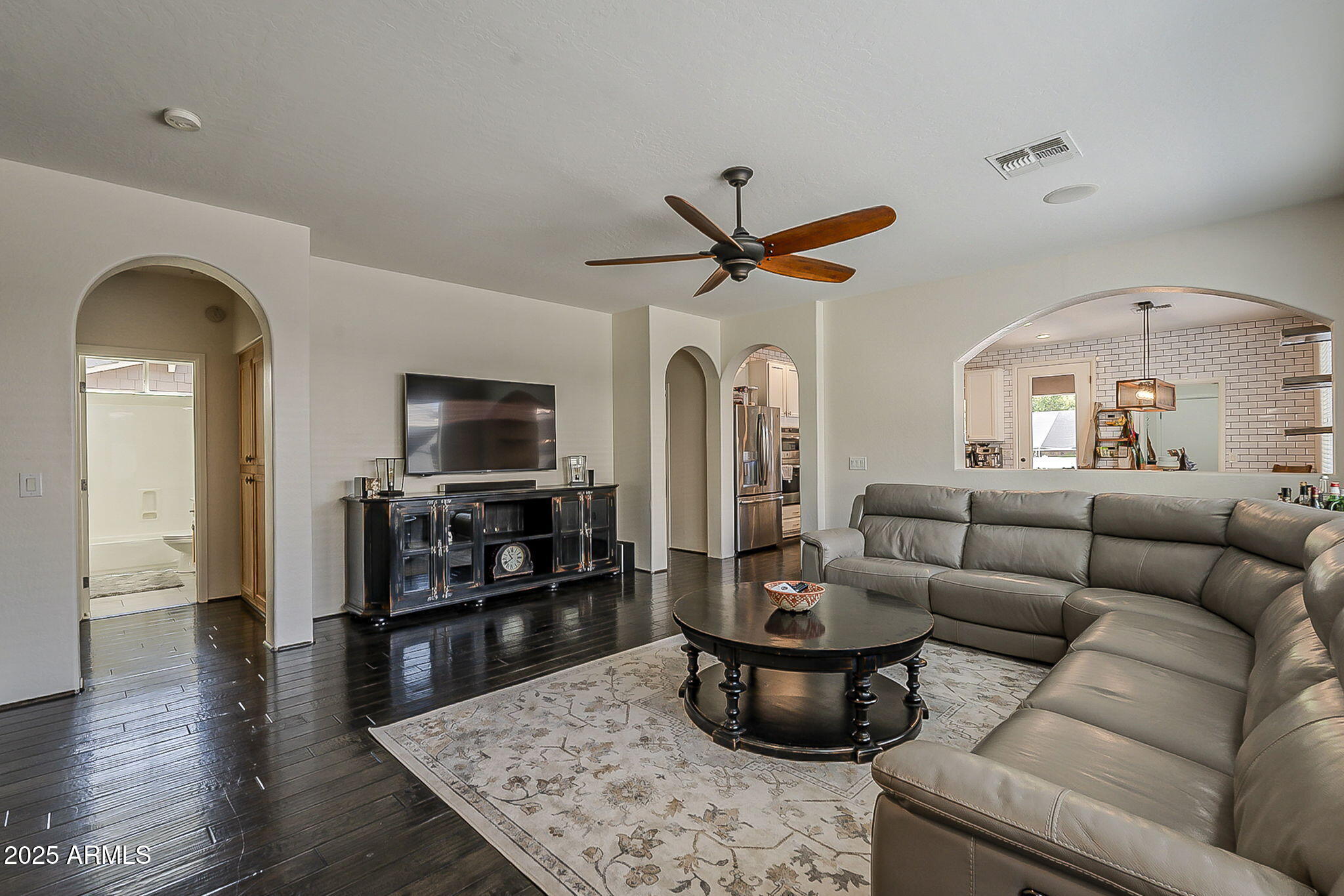 2669 East Tamarisk Street Gilbert, AZ 85296 - Photo 10 of 54 9-web-or-mls-Tamarisk-9