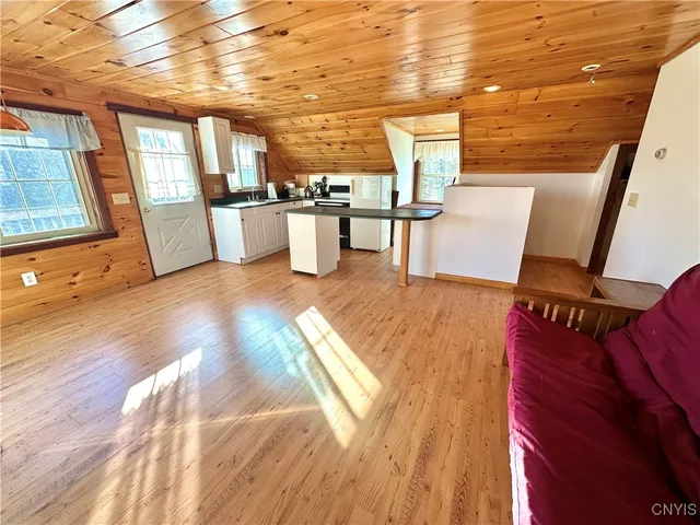 $647,000 | 5 Bayview Drive, Hammond, NY 13646