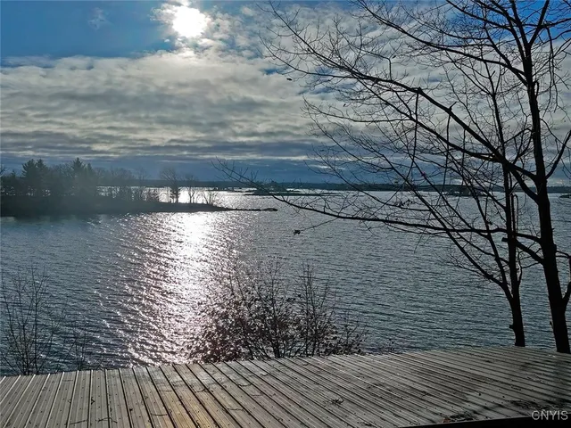 $647,000 | 5 Bayview Drive, Hammond, NY 13646