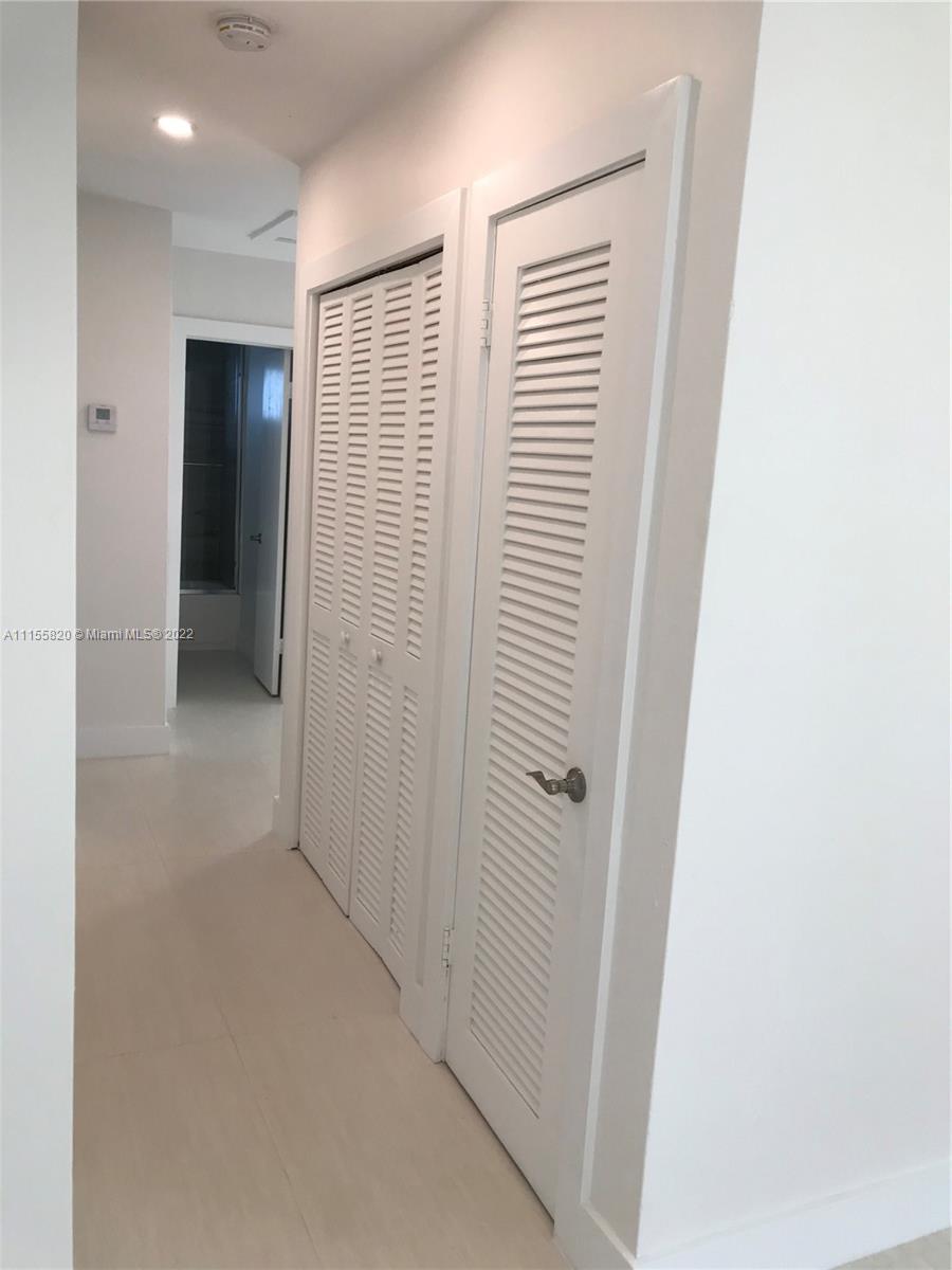 11720 Southwest 81st Road, Unit 11720 Pinecrest, FL 33156 - Photo 26 of 33