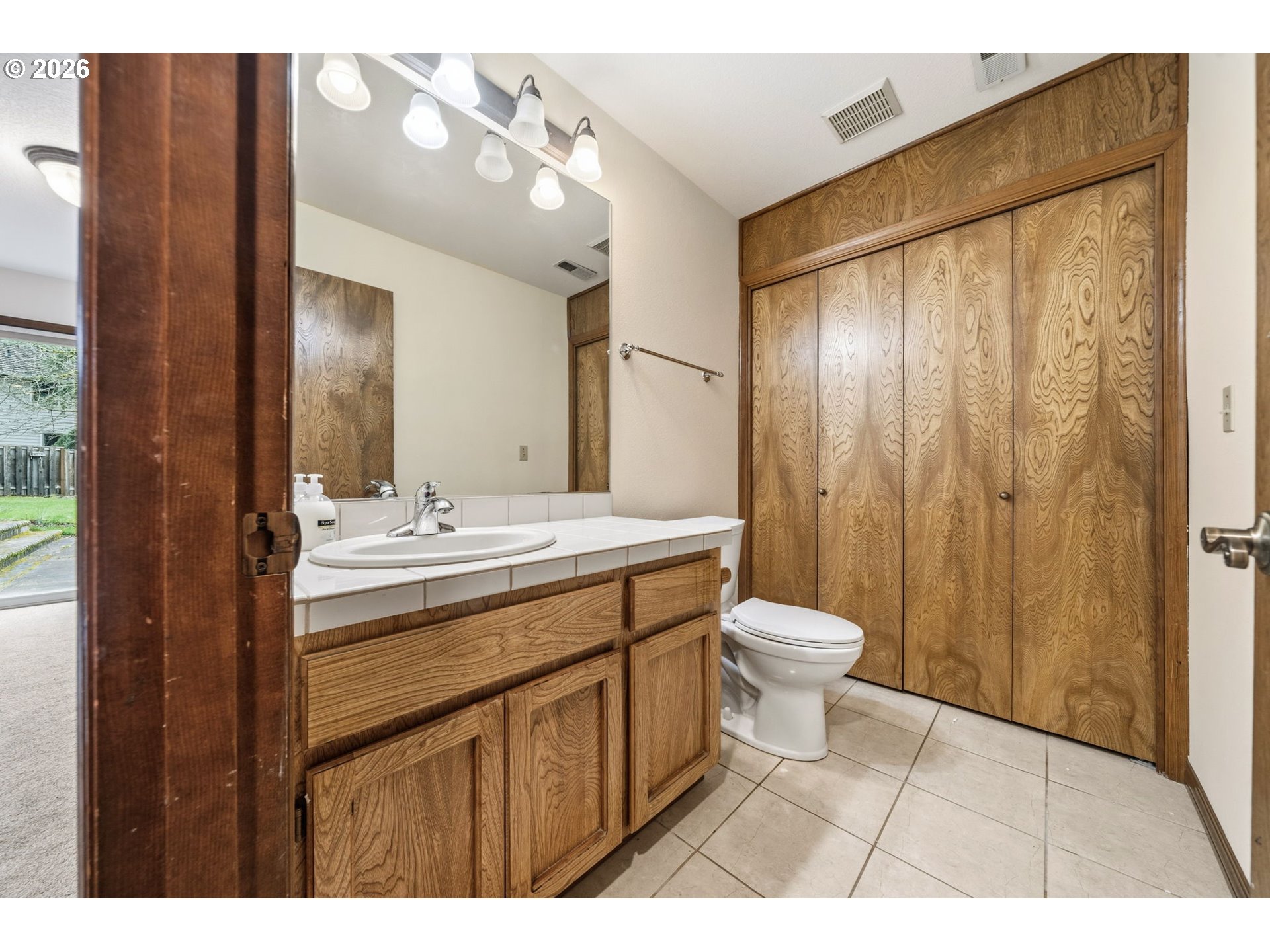 13825 Southwest Weir Road Beaverton, OR 97008 - Photo 26 of 42