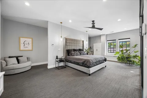 $700,000 | 2005 Terry Street, Houston, TX 77009