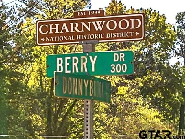 $224,900 | 735 South Donnybrook Avenue, Tyler, TX 75701