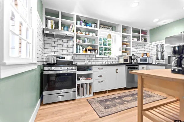 $224,900 | 735 South Donnybrook Avenue, Tyler, TX 75701