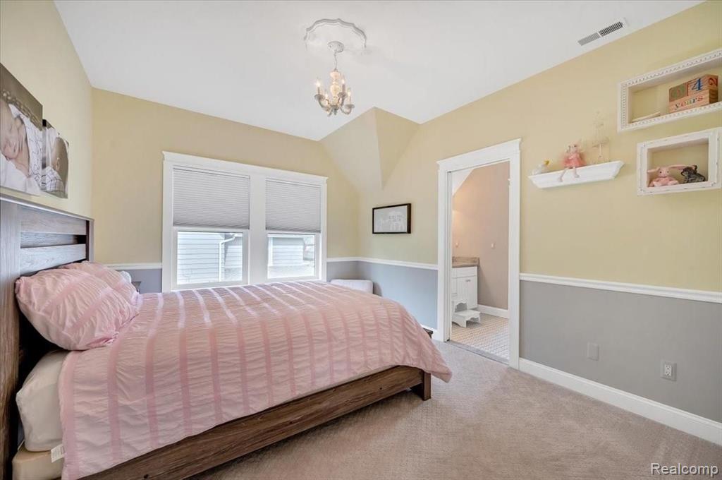 315 Oak Street Rochester, MI 48307 - Photo 24 of 55