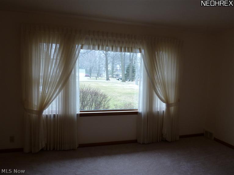 11604 Prospect Road Strongsville, OH 44149 - Photo 6 of 13 Gallery Image 6
