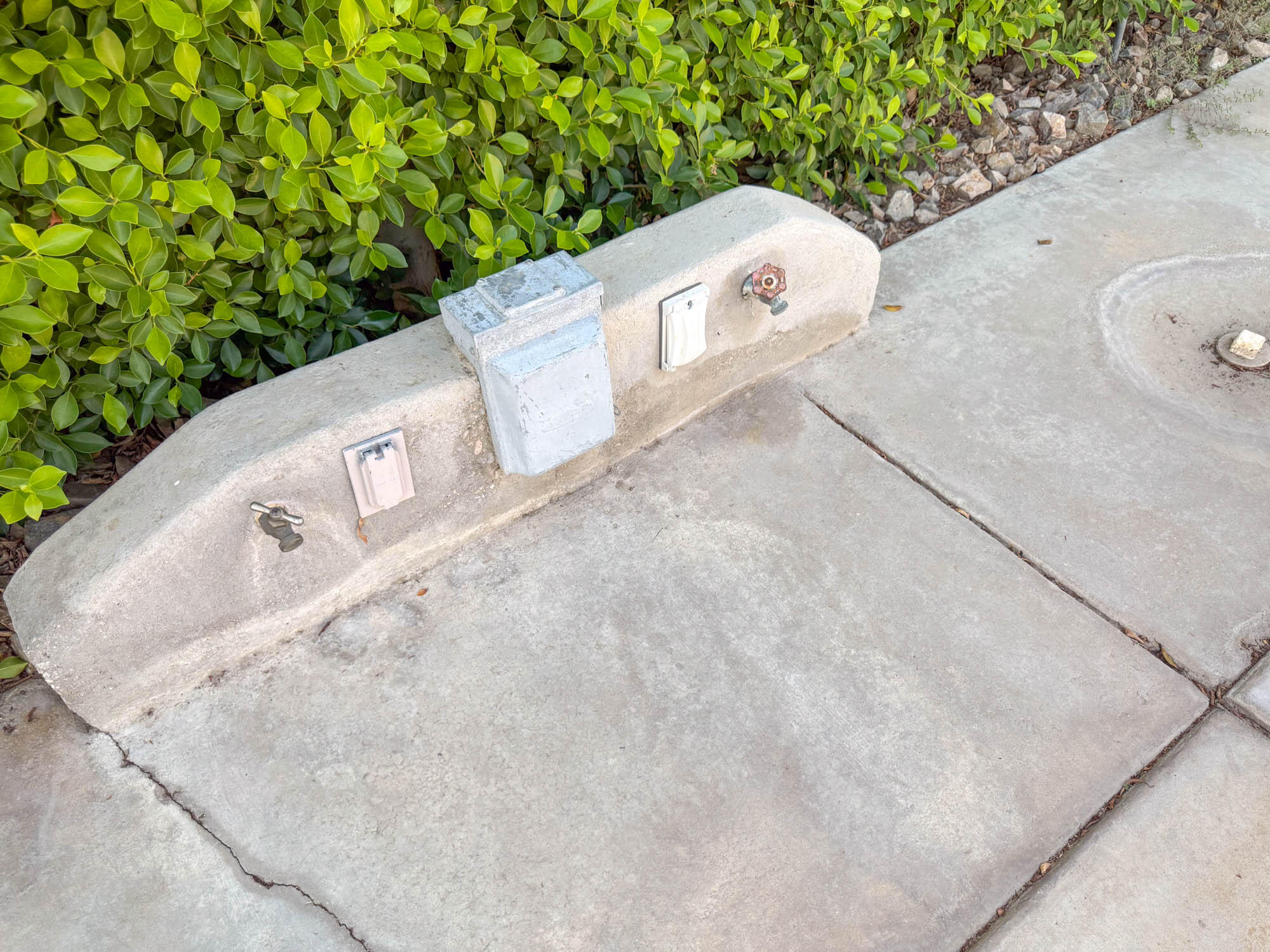 80394 Ave 48, Unit 22 Indio, CA 92201 - Photo 9 of 14 a view of a outdoor space