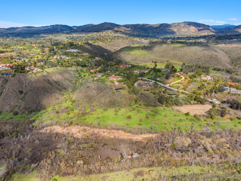 16574 Zumaque Rancho Santa Fe, CA 92067 - Photo 19 of 47