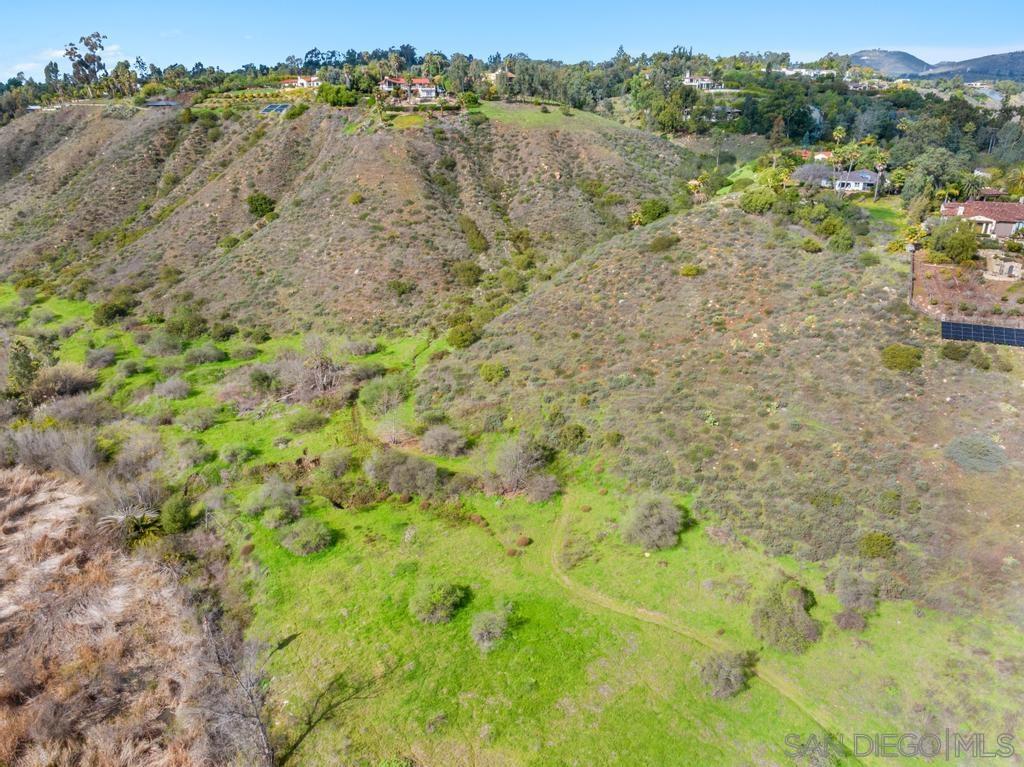 16574 Zumaque Rancho Santa Fe, CA 92067 - Photo 35 of 47