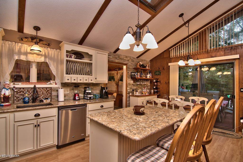 2019 Roamingwood Road Lake Ariel, PA 18436 - Photo 10 of 52 Kitchen with granite counter tops