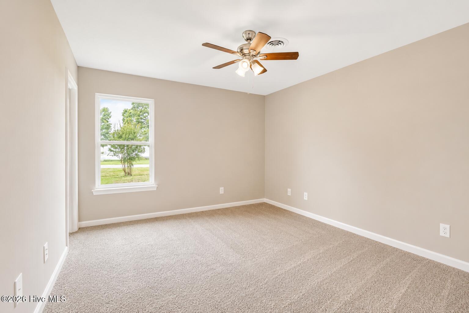 538 Waters Road Jacksonville, NC 28546 - Photo 33 of 41 32