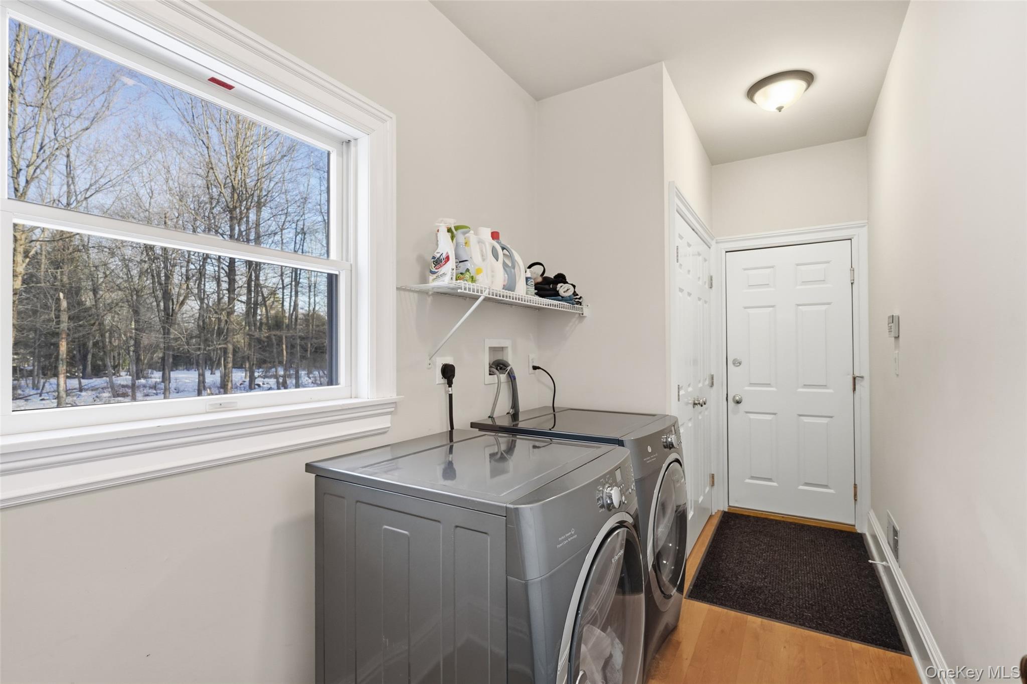 127 Smith Ridge Road South Salem, NY 10590 - Photo 36 of 49 a utility room with a sink dryer and washer