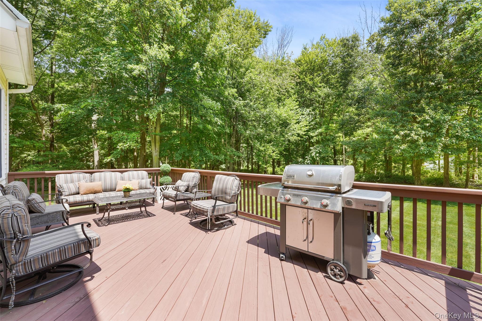 127 Smith Ridge Road South Salem, NY 10590 - Photo 38 of 49 a wooden bench sitting in front of a house