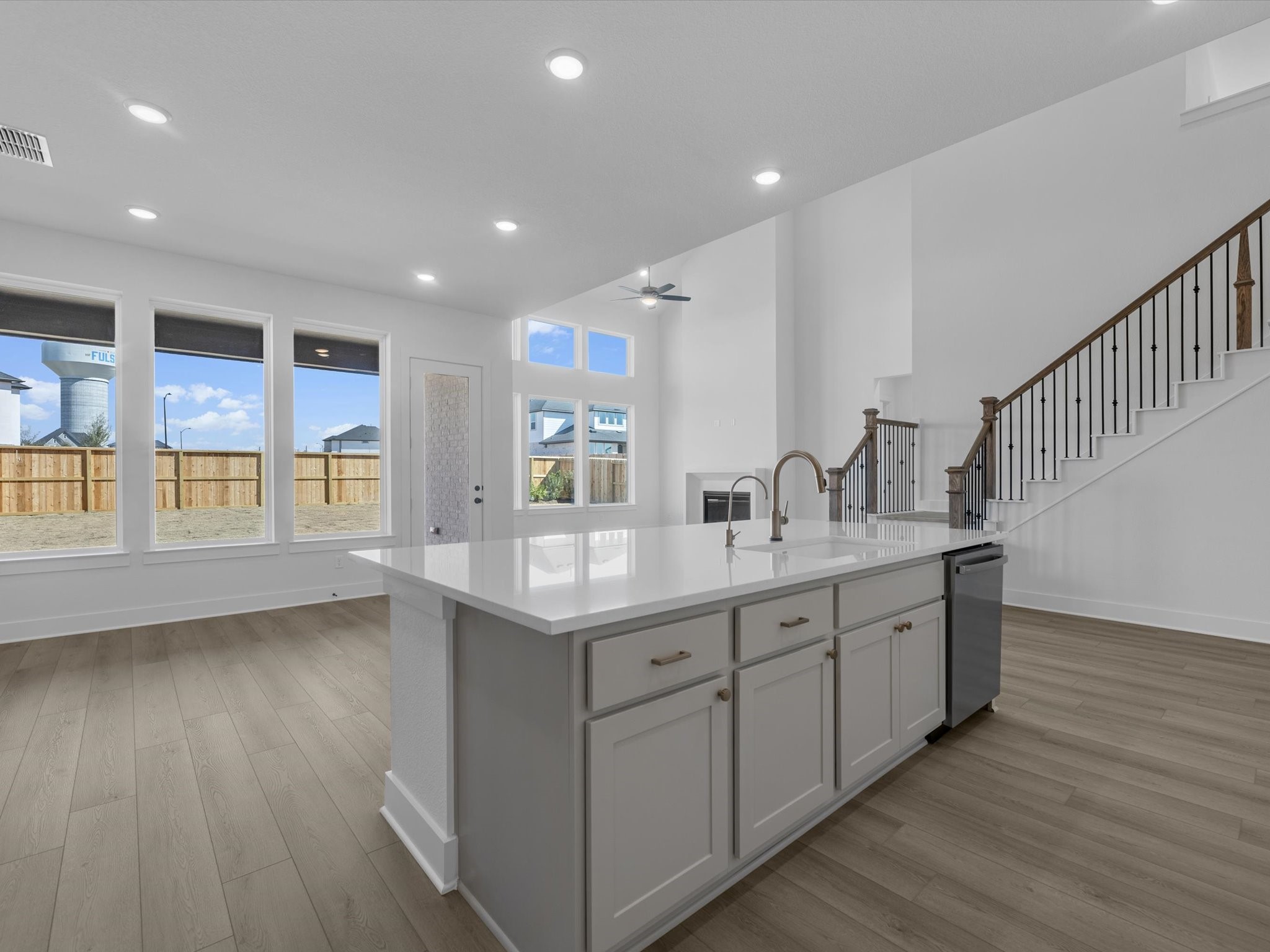 8011 Sunny Rdg Drive Fulshear, TX 77441 - Photo 4 of 32 a bathroom with sink shower and mirror