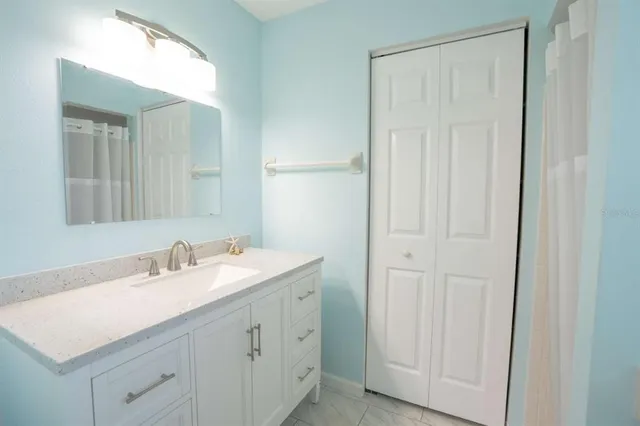 $219,000 | 456 Circlewood Drive, Unit L7, Venice, FL 34293