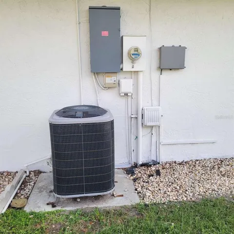 $219,000 | 456 Circlewood Drive, Unit L7, Venice, FL 34293