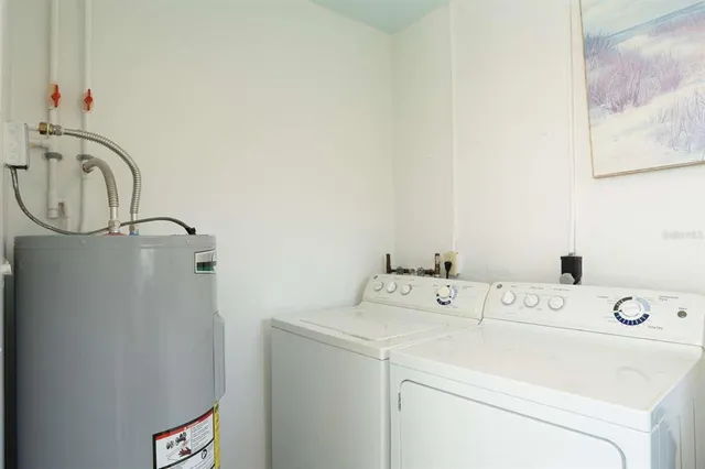 $219,000 | 456 Circlewood Drive, Unit L7, Venice, FL 34293