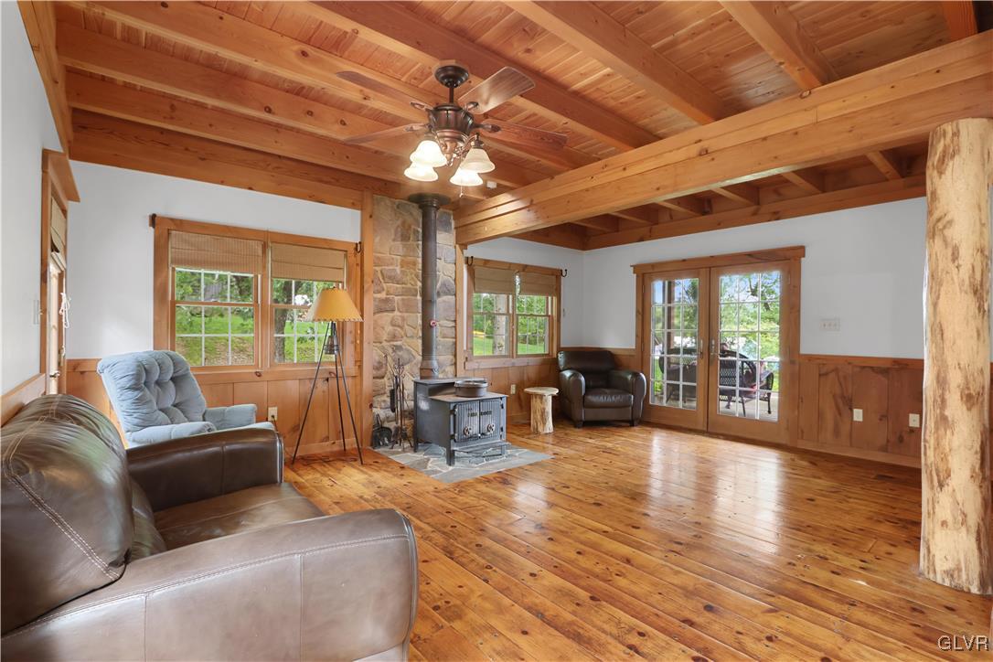 5712 Paradise Road Slatington, PA 18080 - Photo 11 of 47 Gallery Image 11