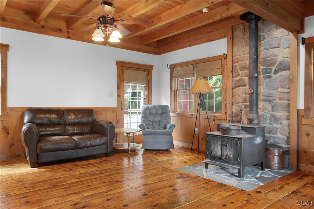 5712 Paradise Road Slatington, PA 18080 - Photo 12 of 47 Gallery Image 12