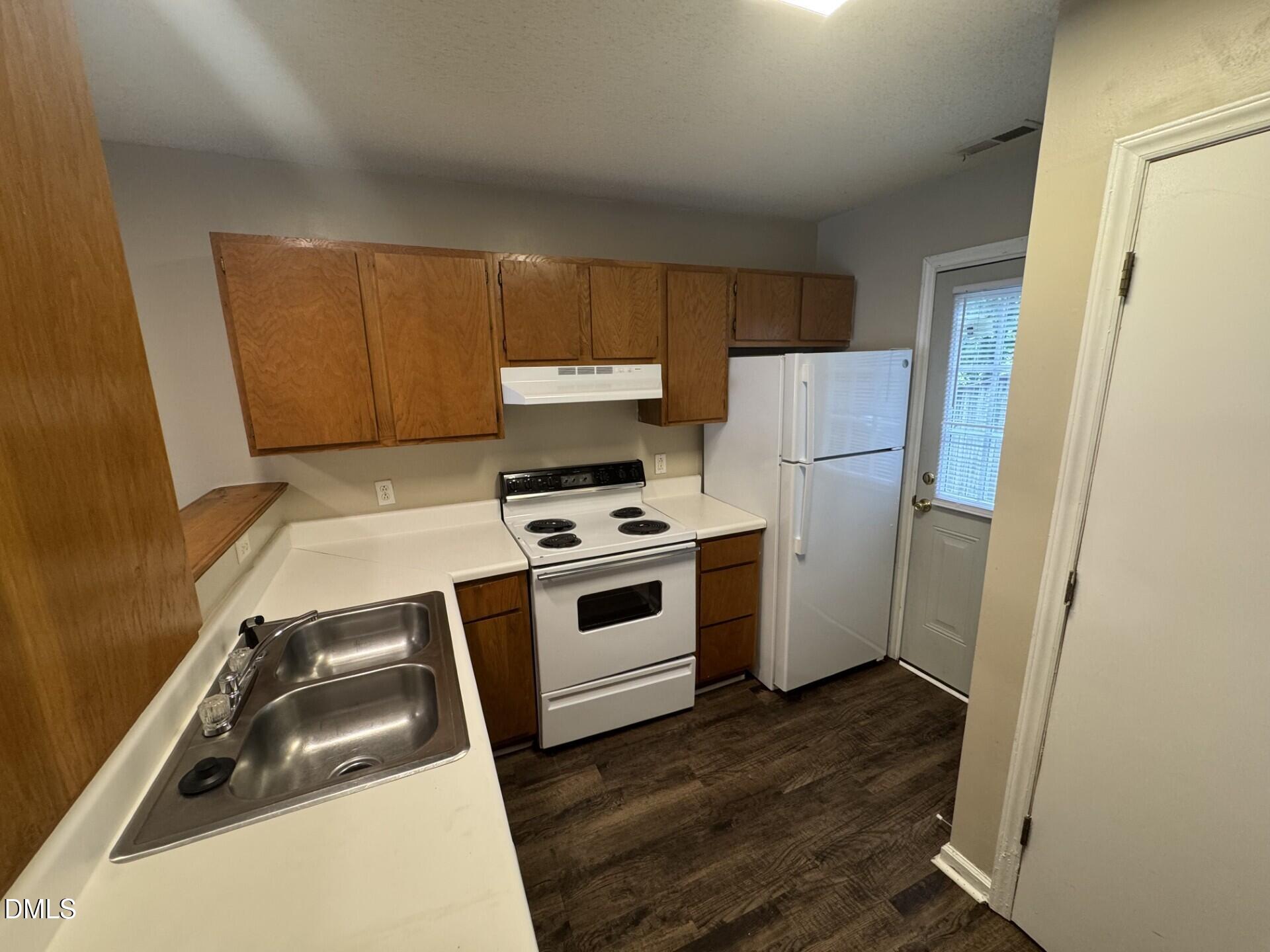 2910 Faversham Place Raleigh, NC 27604 - Photo 6 of 18 new kitchen 1