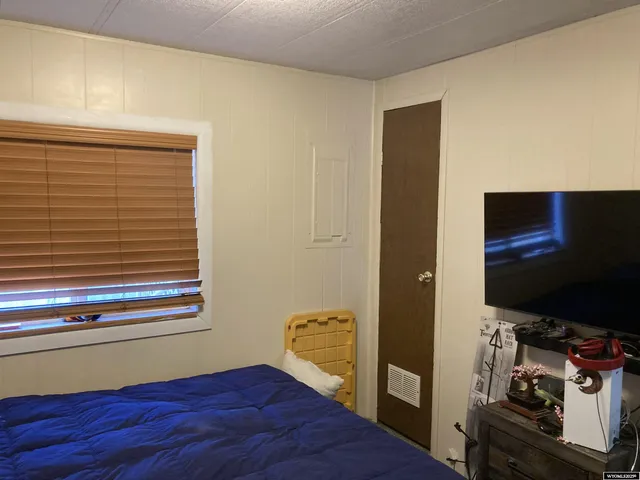 $224,000 | 401 Sharp Street, Saratoga, WY 82331