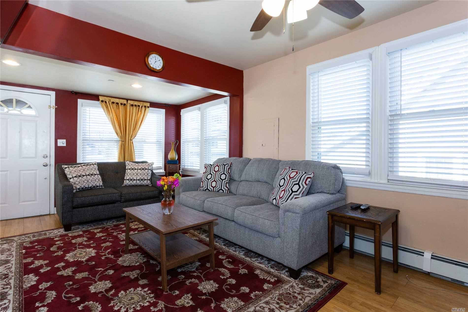 3033 Morrow Road Oceanside, NY 11572 - Photo 9 of 18 Gallery Image 9
