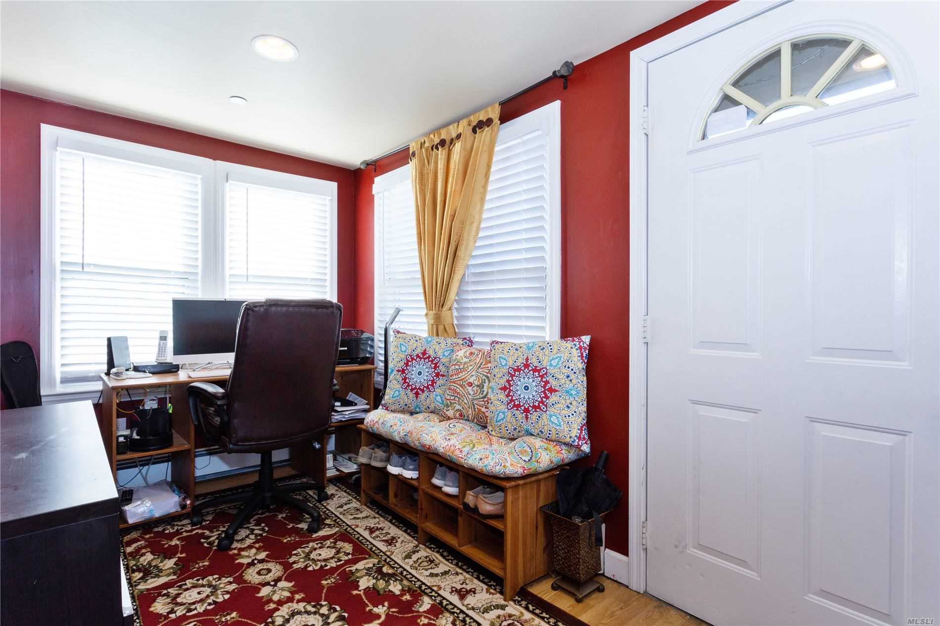 3033 Morrow Road Oceanside, NY 11572 - Photo 10 of 18 Gallery Image 10