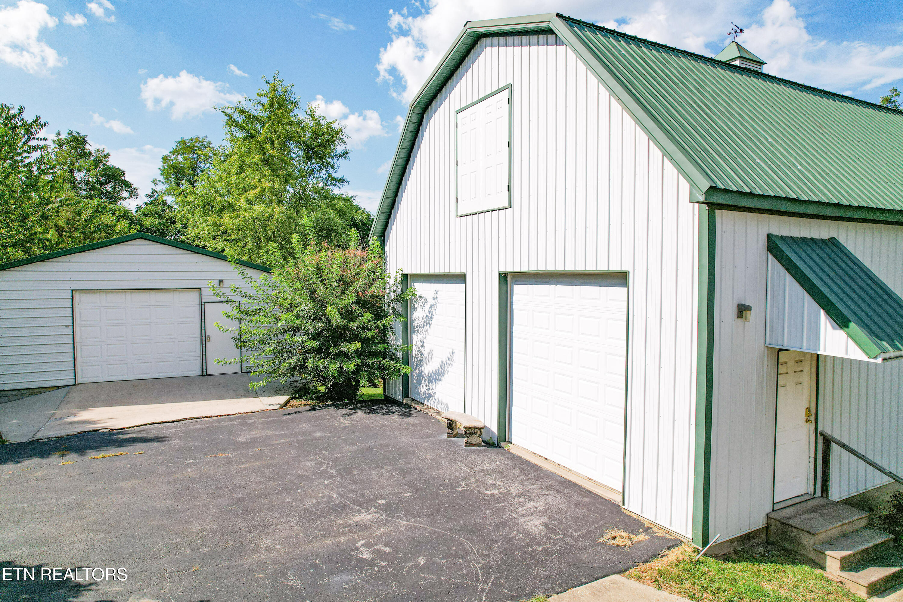 209 Reed Place Monterey, TN 38574 - Photo 9 of 51 Photo (1)