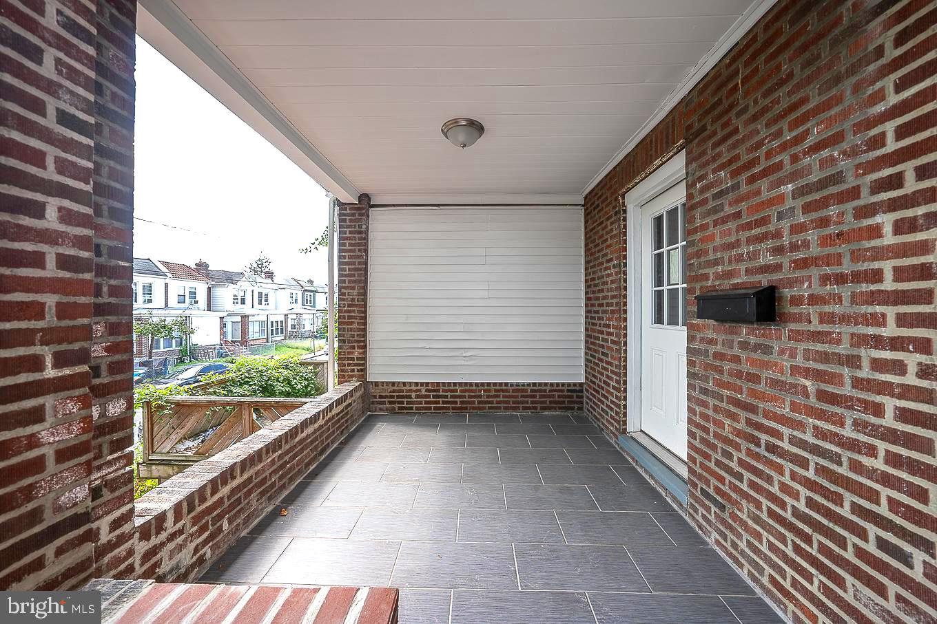 335 Huntley Road Upper Darby, PA 19082 - Photo 2 of 47