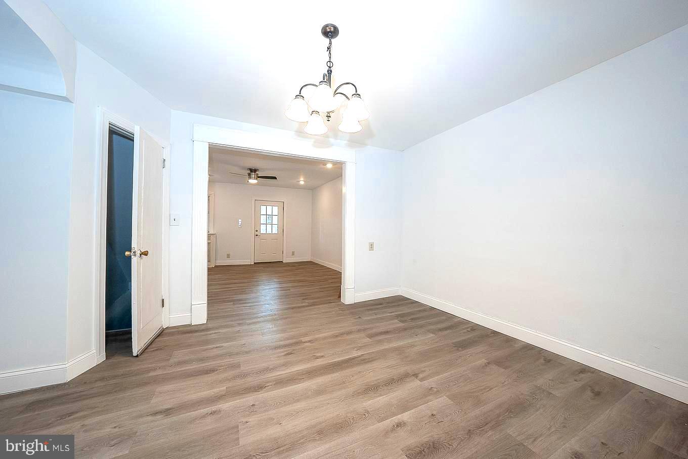 335 Huntley Road Upper Darby, PA 19082 - Photo 7 of 47