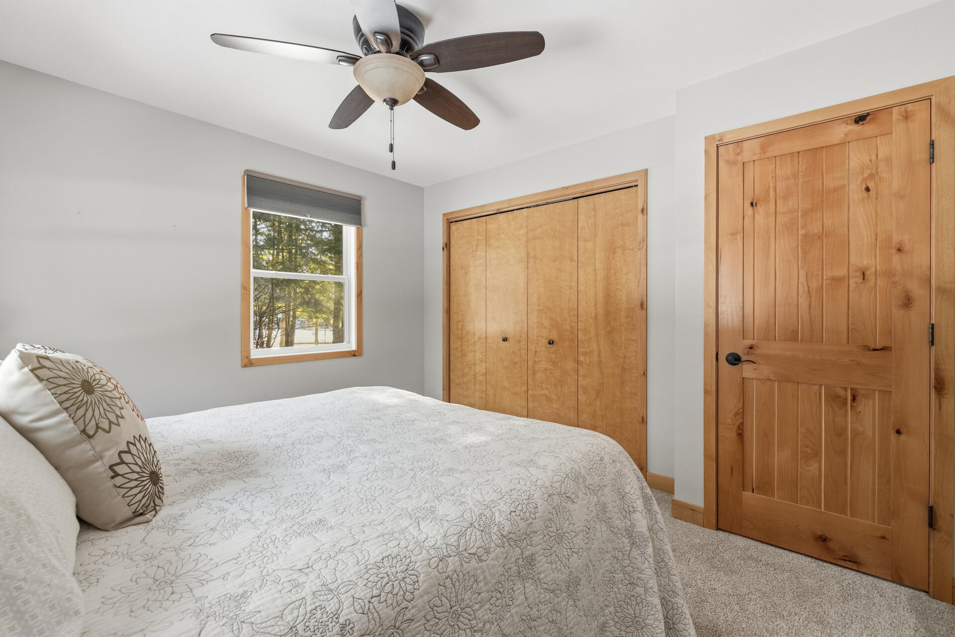 W245N4749 Swan Road Pewaukee, WI 53072 - Photo 15 of 36 Bedroom 2