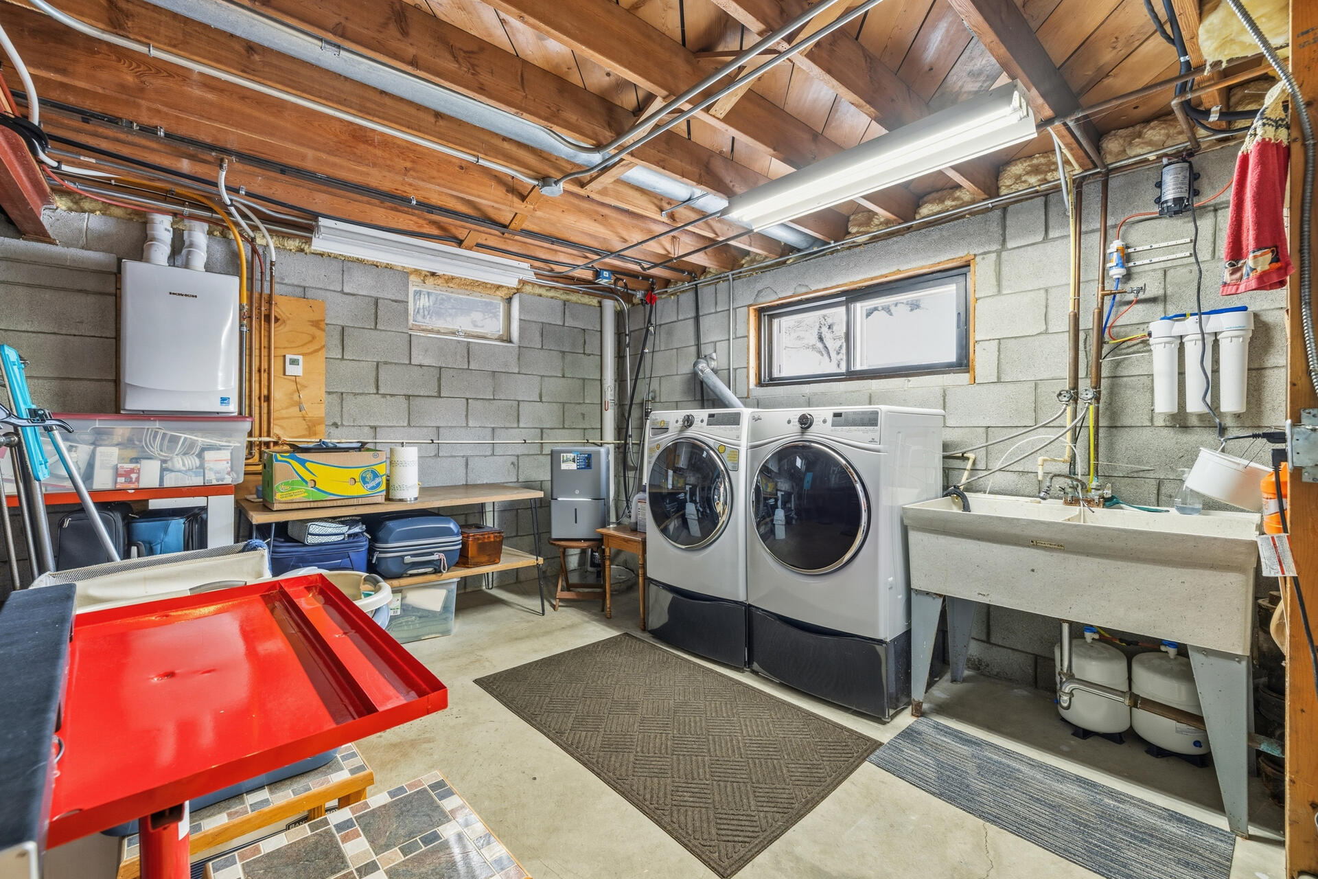 W245N4749 Swan Road Pewaukee, WI 53072 - Photo 26 of 36 Laundry & Storage