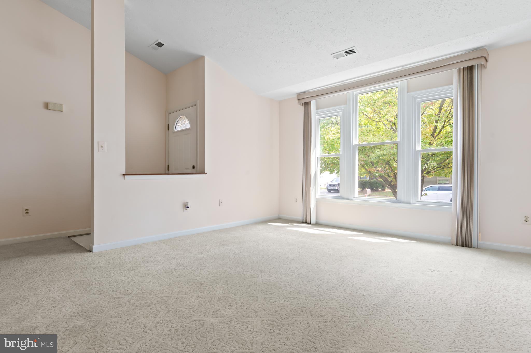 9514 Hallhurst Road Nottingham, MD 21236 - Photo 15 of 44
