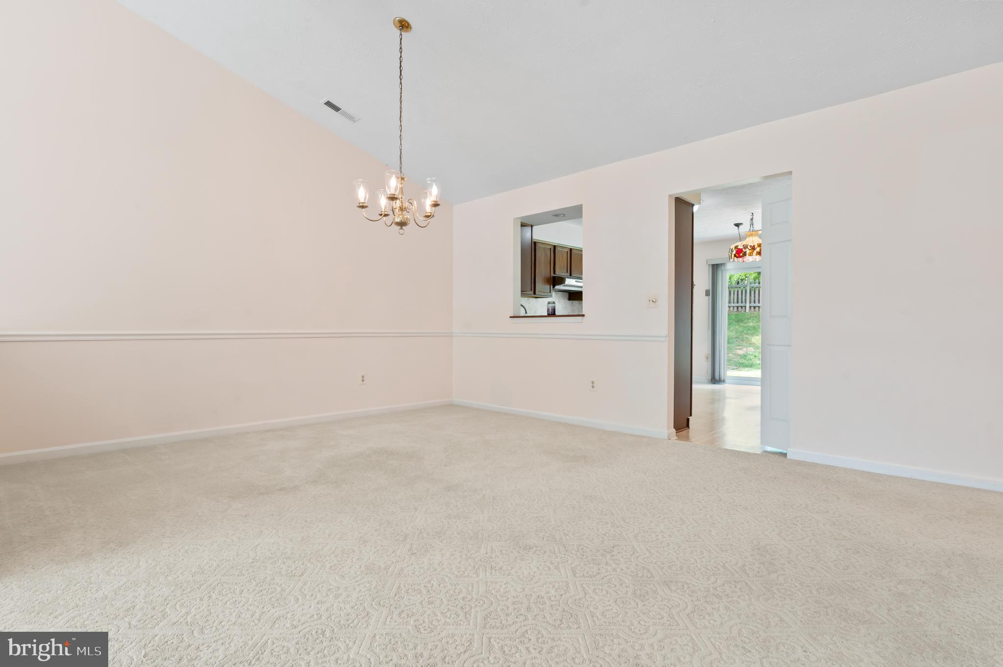 9514 Hallhurst Road Nottingham, MD 21236 - Photo 16 of 44