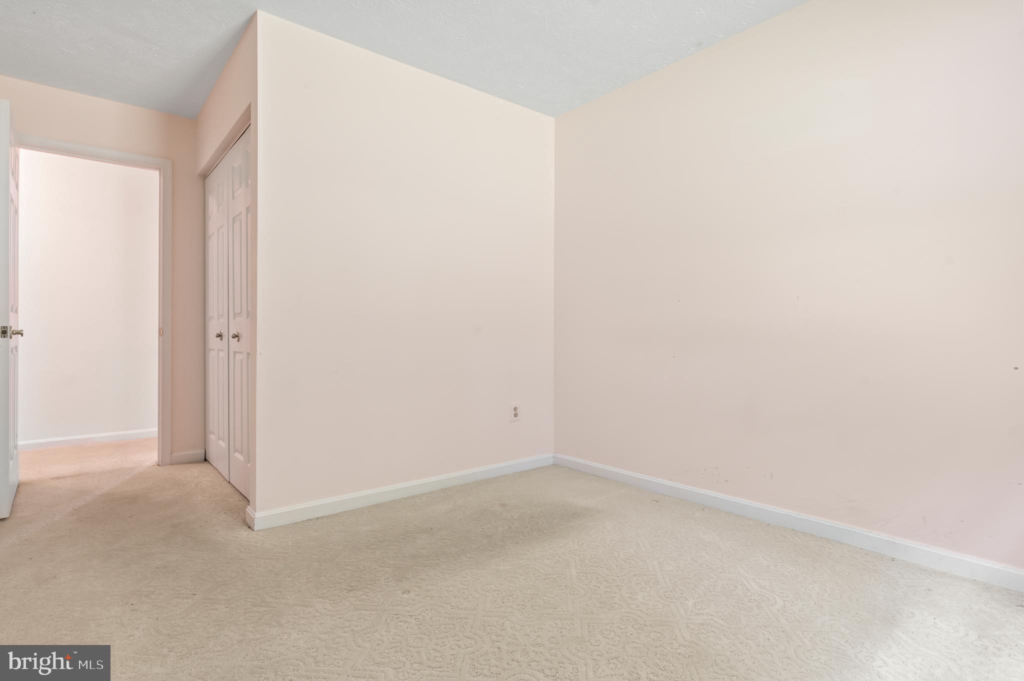 9514 Hallhurst Road Nottingham, MD 21236 - Photo 26 of 44