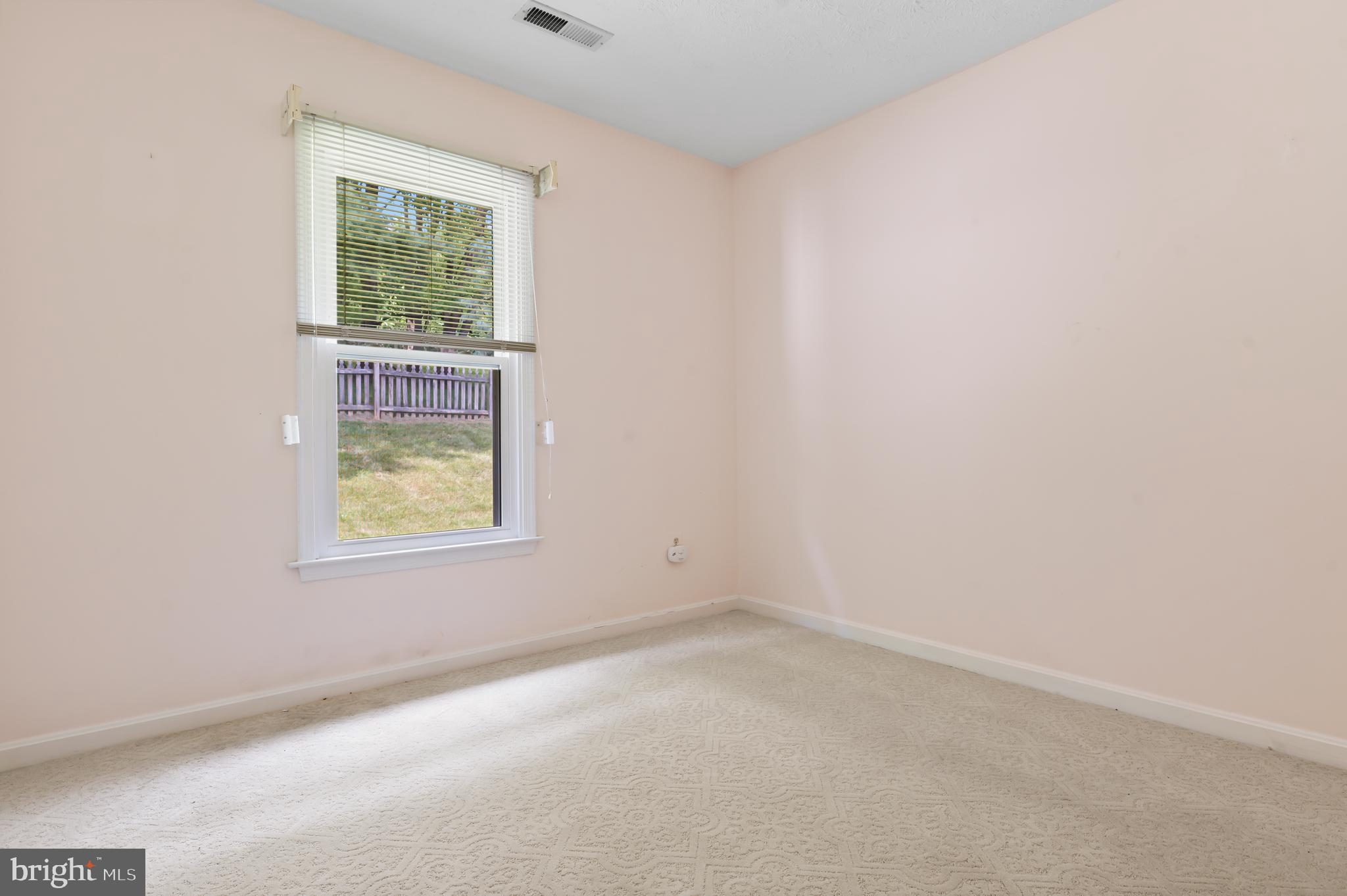 9514 Hallhurst Road Nottingham, MD 21236 - Photo 27 of 44
